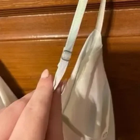 American Threads Iridescent Tank Top - Picture 3 of 4